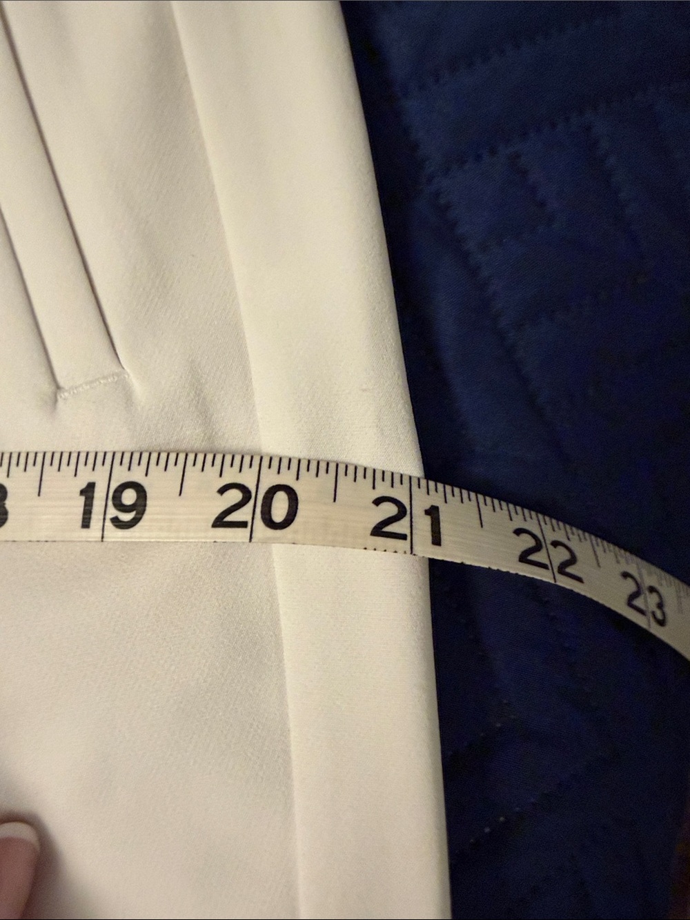 Athleta White Cropped Straight-Leg Ankle Pants - Picture 7 of 13